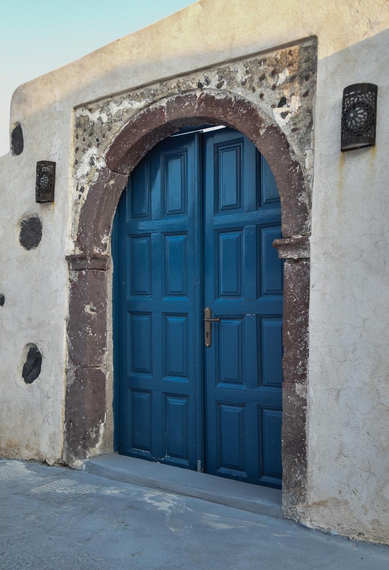 Art Canava Luxury Villas Fira  Extérieur photo
