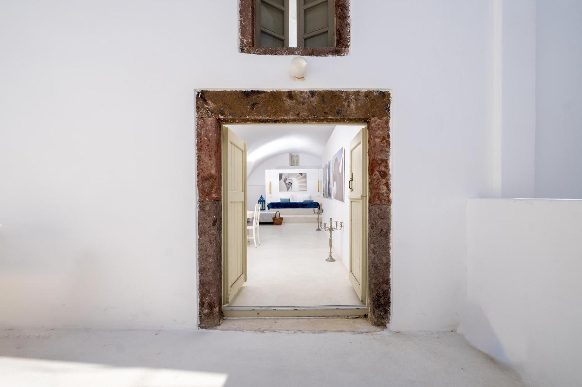 Art Canava Luxury Villas Fira  Extérieur photo