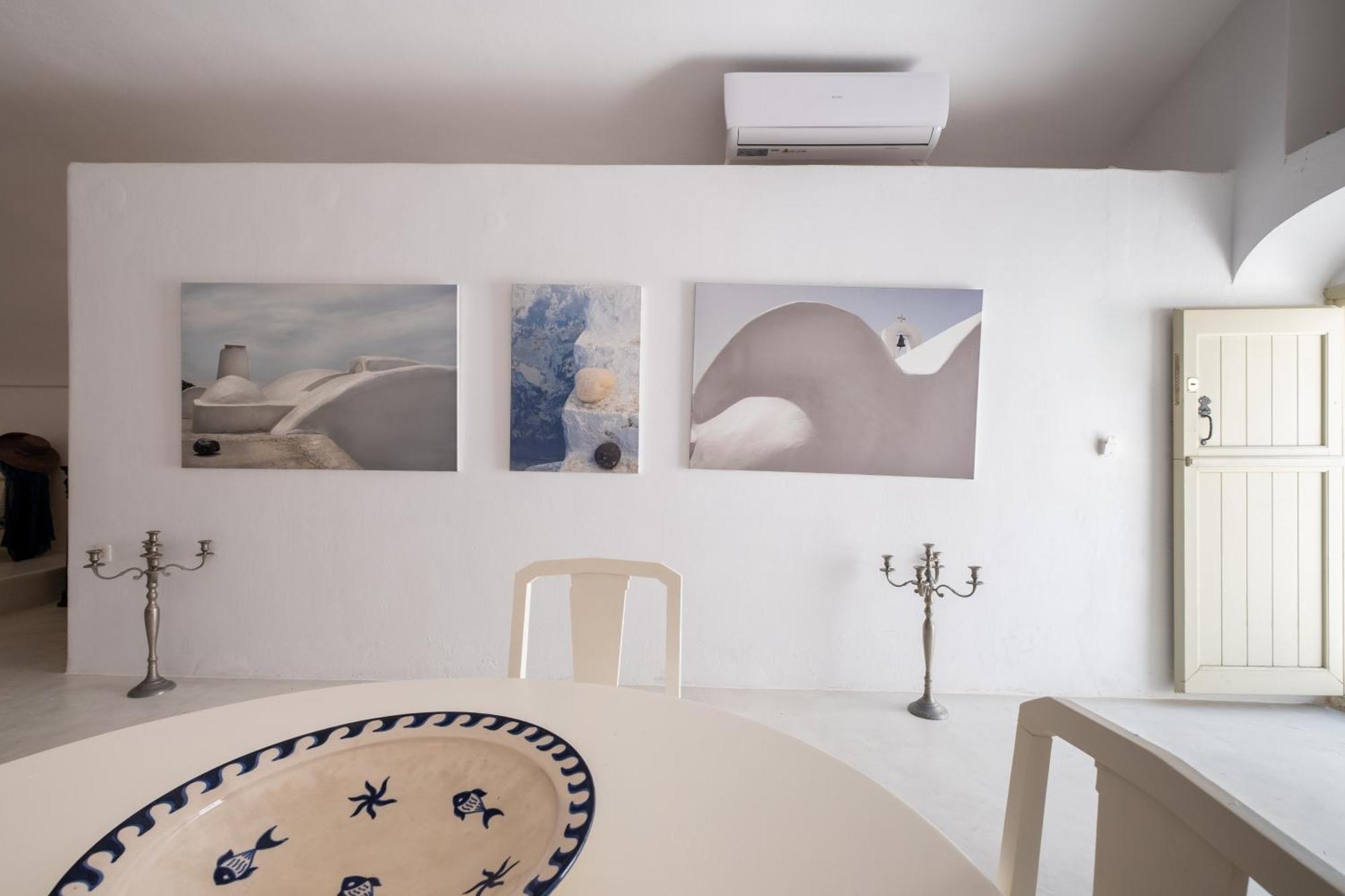Art Canava Luxury Villas Fira  Extérieur photo