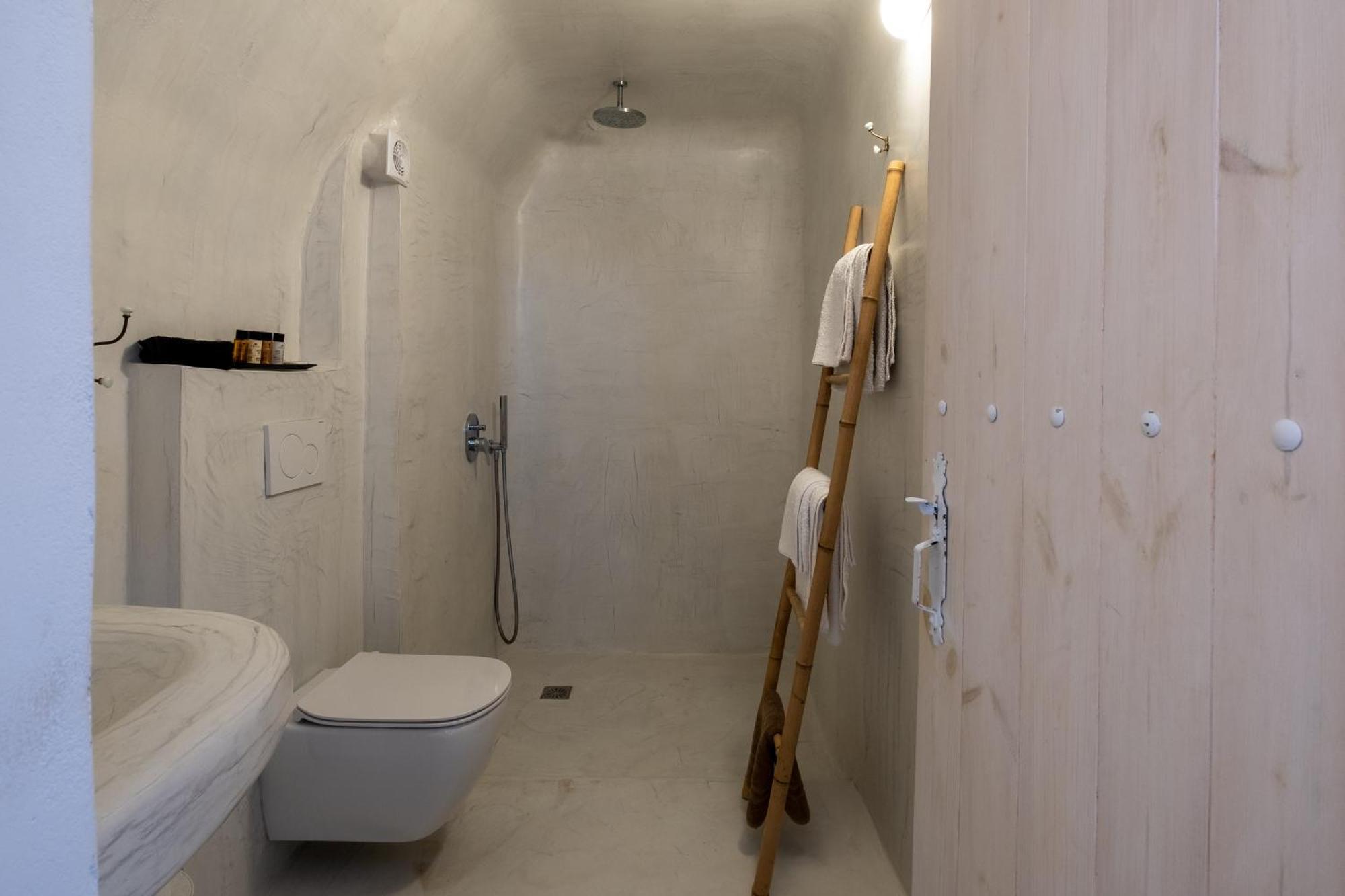 Art Canava Luxury Villas Fira  Extérieur photo