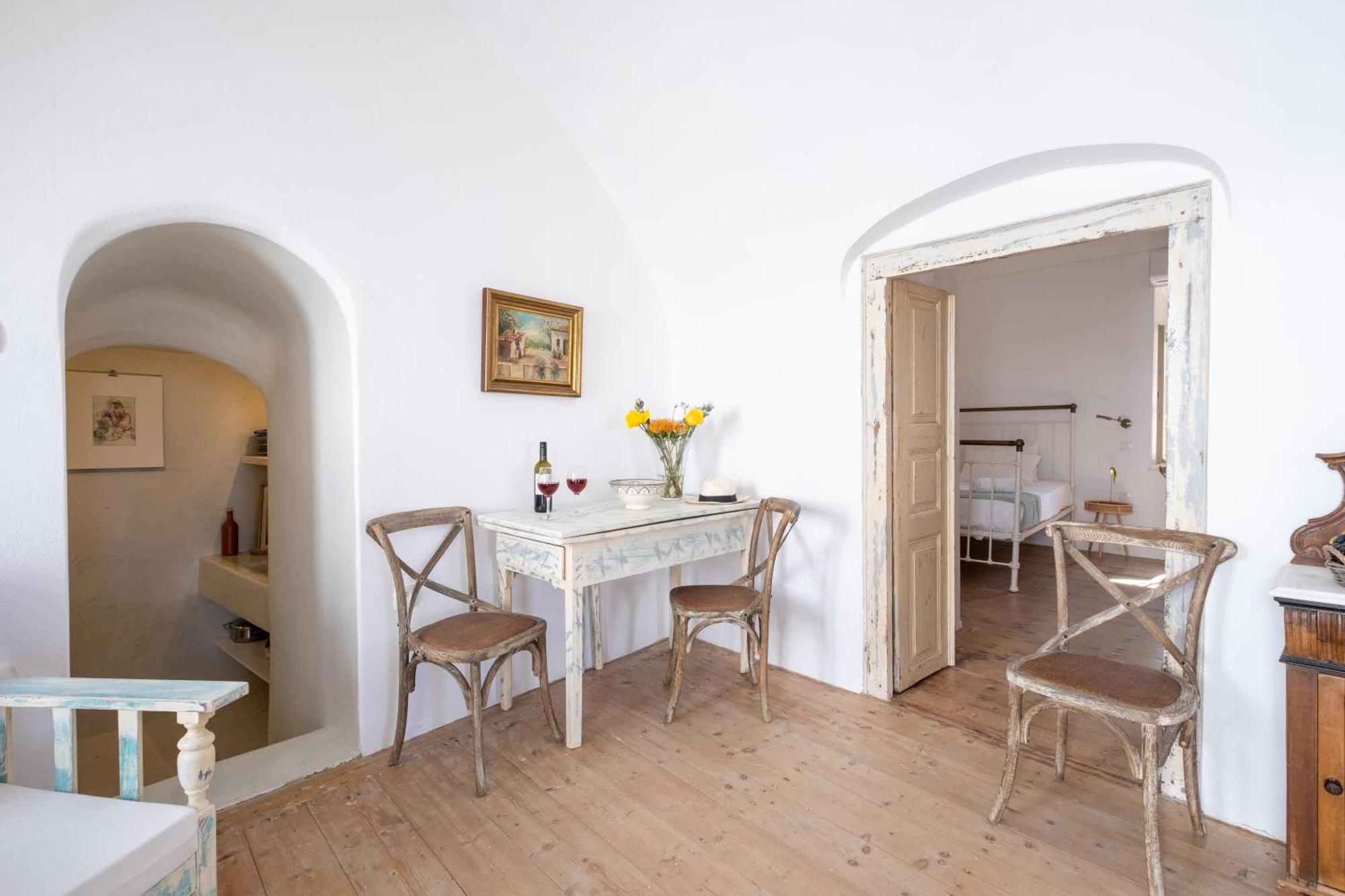 Art Canava Luxury Villas Fira  Extérieur photo