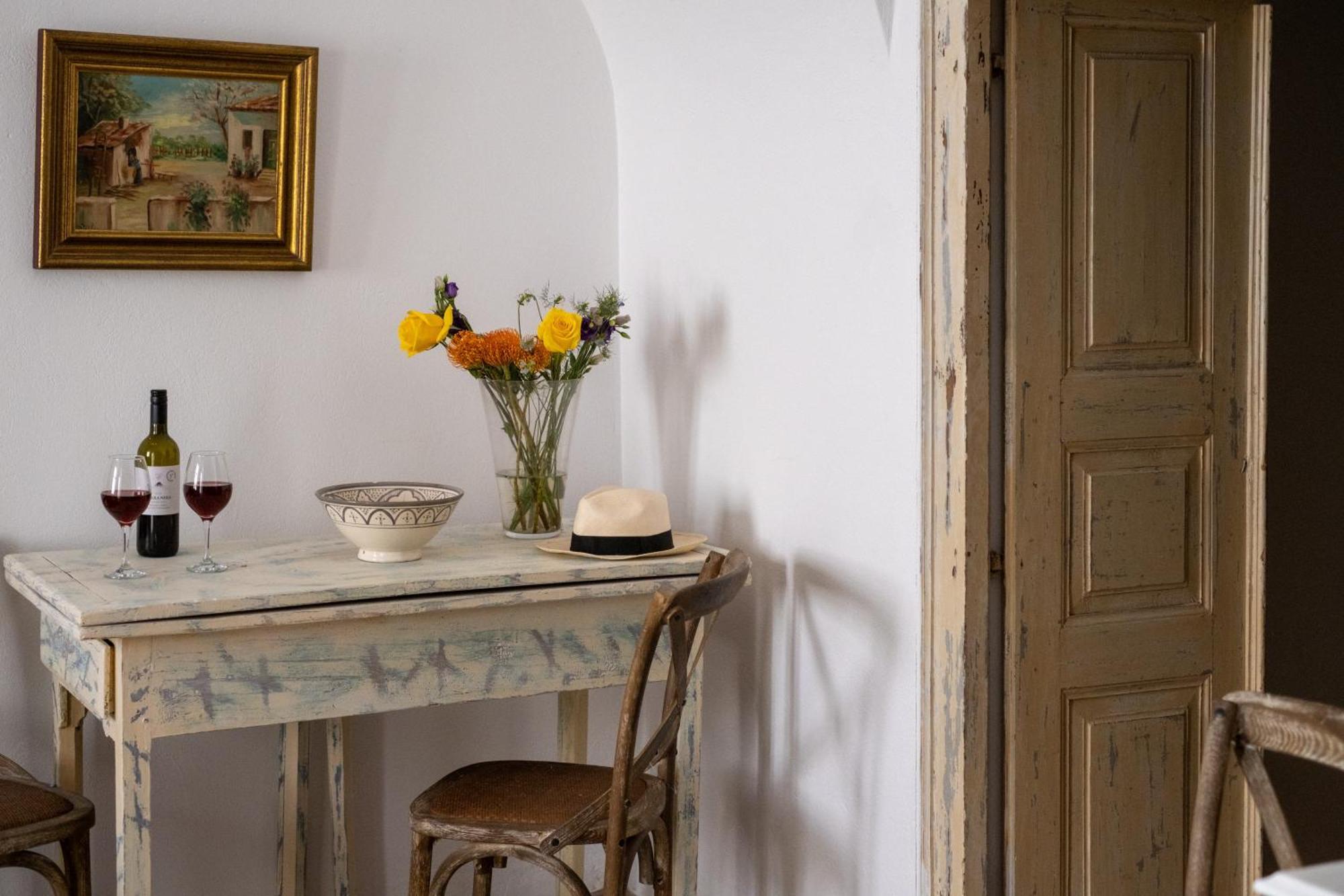 Art Canava Luxury Villas Fira  Extérieur photo